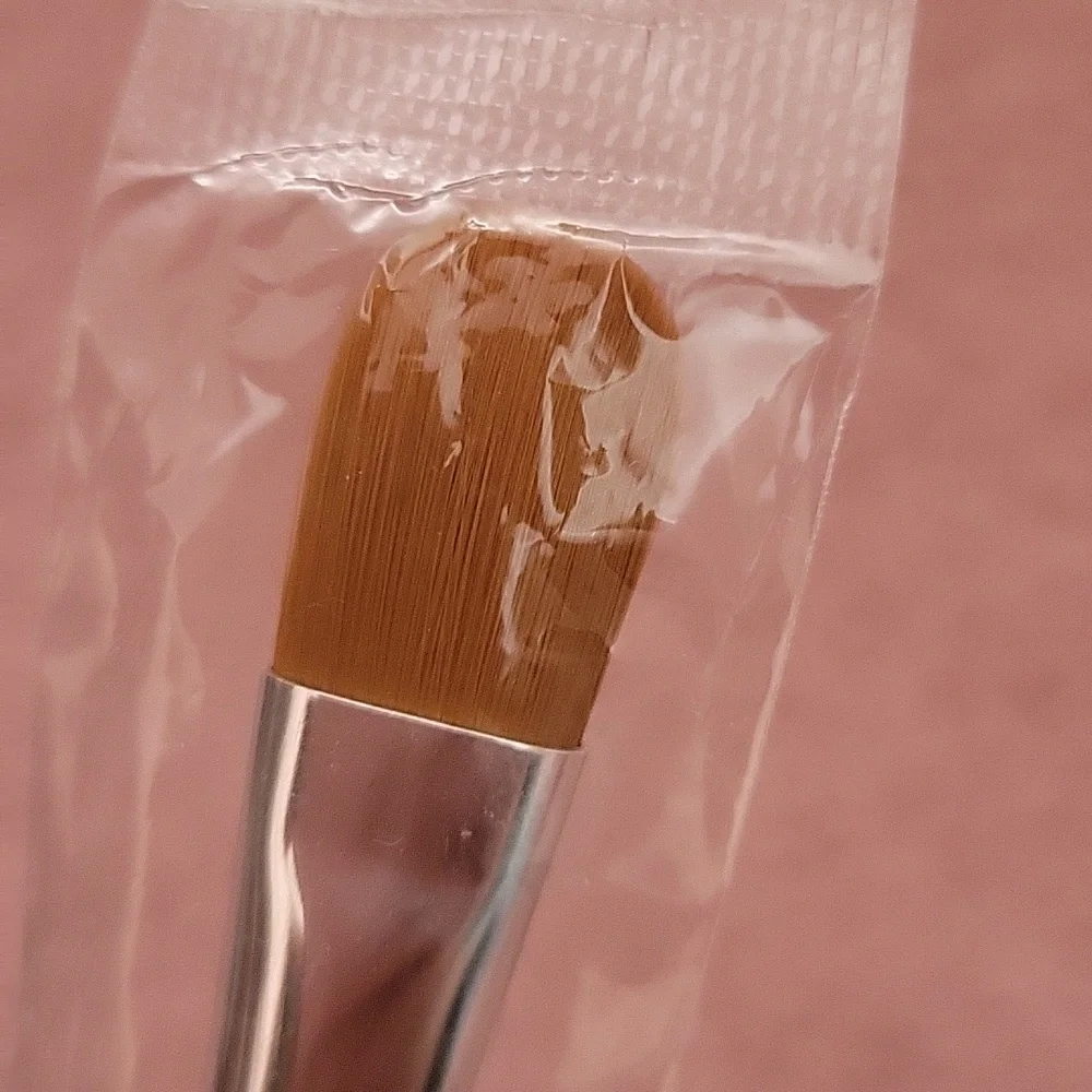 Bare Escentuals Brush - Picture 4 of 4